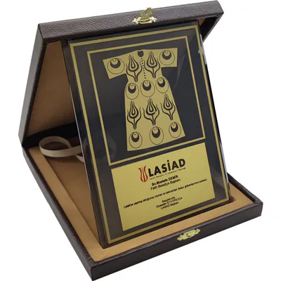 Kutulu Kristal Plaket EKT-600